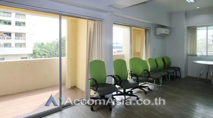  Office space For Rent in Sukhumvit, Bangkok  near MRT Queen Sirikit National Convention Center (AA13956)